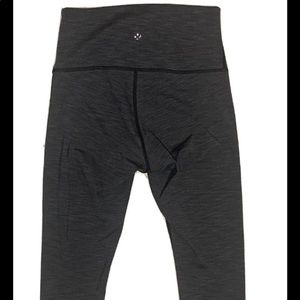 Lululemon Black Gray Capri Leggings - Size Women's 4